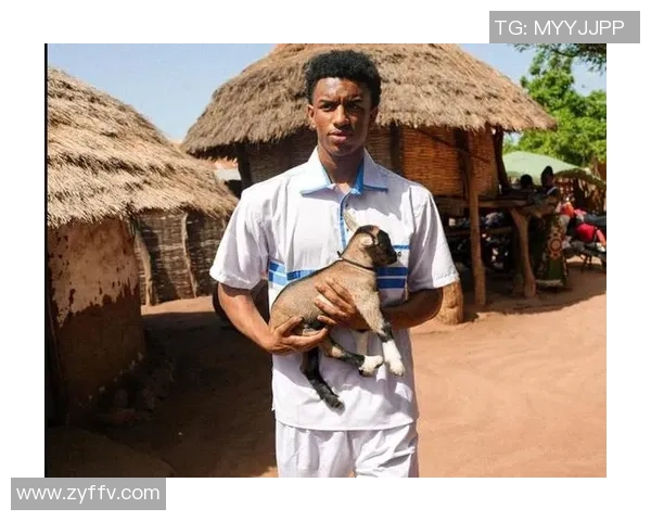 从贫困到辉煌足球明星背后的凄惨童年故事与真实照片揭秘